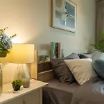 100M To Beach Nicest Apartment In The Title C123