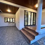 Naka Central Happy Home In Phuket City