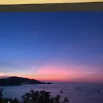 Patong Tower Sea Facing High Floor New Bathroom