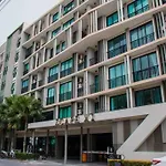 Fully Renovated Apartment In Boat Avenue, Bangtao