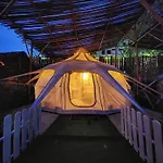 Bambus Restaurant, Bar & Glamping