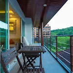 2 Bed 2 Minuets Award Winning Nai Han Beach C126