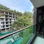 The Award Condominium Patong Studio 1F- Garden View-Psr