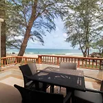 2 Bedrooms Beachfront Pool Villas In Laguna