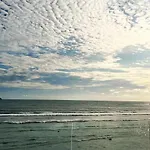 19 - Beachfront Haven