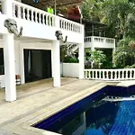 White House In Chalong Hills