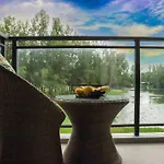 Cassia Residences Sea View