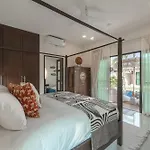 4Br Luxury Pool Villa With Tropical Garden Nearby Bangtao And Layan Beach