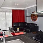 Absolute Bangla Suite 65 Sqm Balcony With Jacuzzi