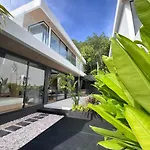 Villa 3 Bedroom 5 Minutes To Naithon Beach
