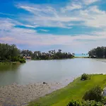 Cassia 3Br Sea View Apt By Nla