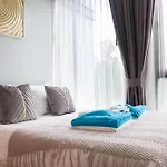 Cassia 3Br Sea View Apt By Nla