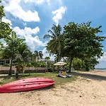 Blue Beach Apartment