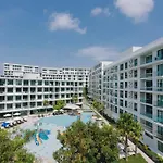 5 Rated Resort Kids Club Gym 5 Restaurants C137