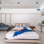 Luxury 5Br Villa Rooftop Pool