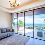 Villa Yariana Ocean Front
