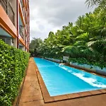 1Bdr Apartment Naiharn Beach Condo By Capitalpro