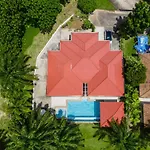 Coco Golf Villa