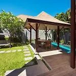 Onyx Villas By Tropiclook