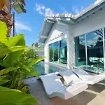 Contemporary 3Bd Safari Villa Near Nai Yang Beach