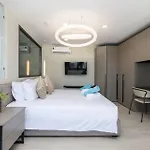 Brand New Luxury 3Br With Private Hammam