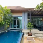 Onyx Pool Villa