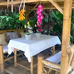 Oasis Villa Suites & Rooms