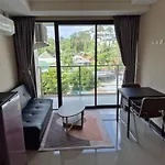 Rawai Condominium 拉薇海滩酒店公寓