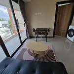Rawai Condominium 拉薇海滩酒店公寓