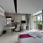 Phu Nana Boutique Hotel - Sha Plus