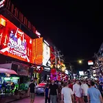 Beach, Relax & Fun! Viva Patong 2Br Apartment C201 Just 5 Min Drive From Patong Nightlife