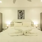 2Br Nai Harn Beach Is 500 Metres Away C133