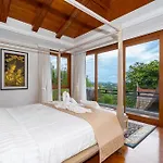 Royal Legacy Private Villa With Private Golf Course