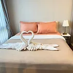 Phuket Apartment Surin Beach