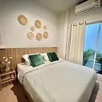 Surfer House Patong Center 3 Bedrooms