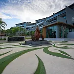 Surin Apartment With Sea View & Jacuzzi
