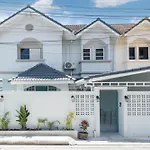 Private Pool Villa Patong Beach Bangla