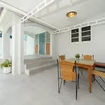 Private Pool Villa Patong Beach Bangla