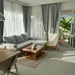 Luxury Villa Kamala Garden View By Lofty