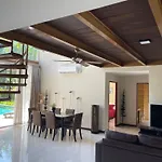 17 - Tropical Pool Villa