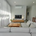 Bangtao Luxury Pool Villa - Prymaselva