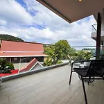 Cozy 1Br Apartment With Big Balcony - 2 Pools & 5 Mins From Surin Beach