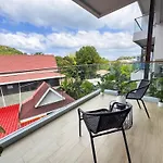 Cozy 1Br Apartment With Big Balcony - 2 Pools & 5 Mins From Surin Beach