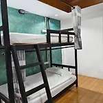 Mona House Hotel