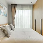 Botanica Modern Loft By Villacarte