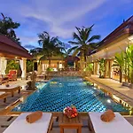 Villa Sri Suri