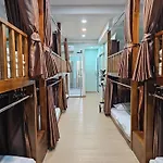 Lub Nai Hostel