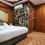 Arya Suites Patong Beach