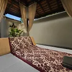 Marriott\'S Phuket Beach Club