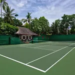 Marriott\'S Phuket Beach Club